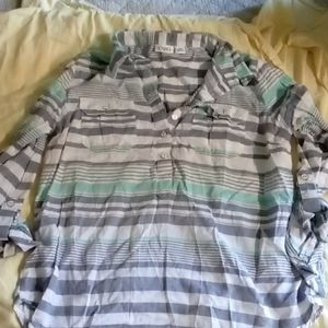 Cato top. Mid sleeve with pockets